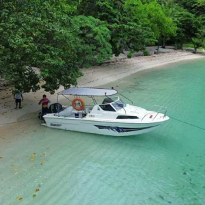 PRIVATE SPEEDBOAT